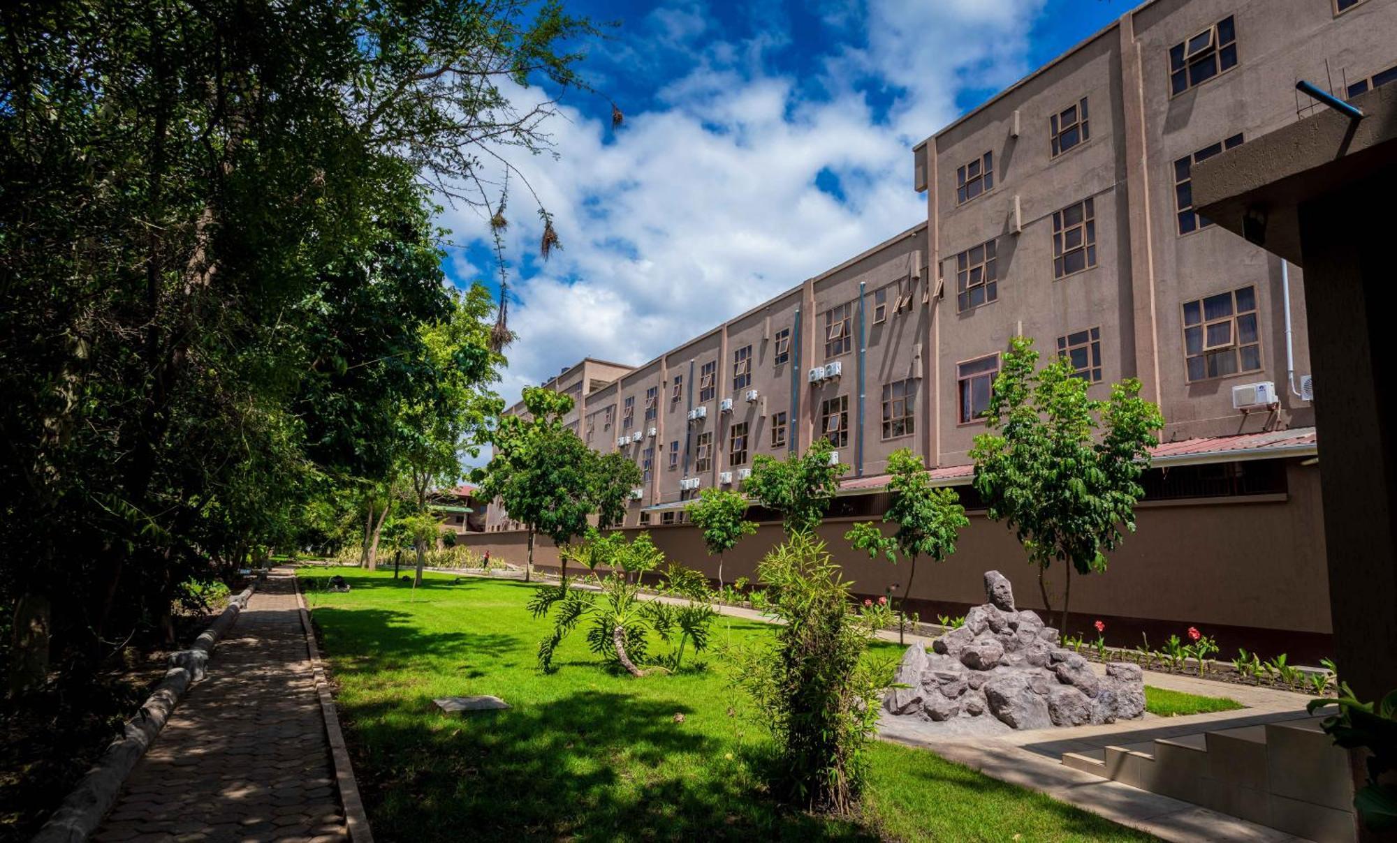 Panone Hotels - King'Ori Kilimanjaro Airport Moshi Eksteriør billede