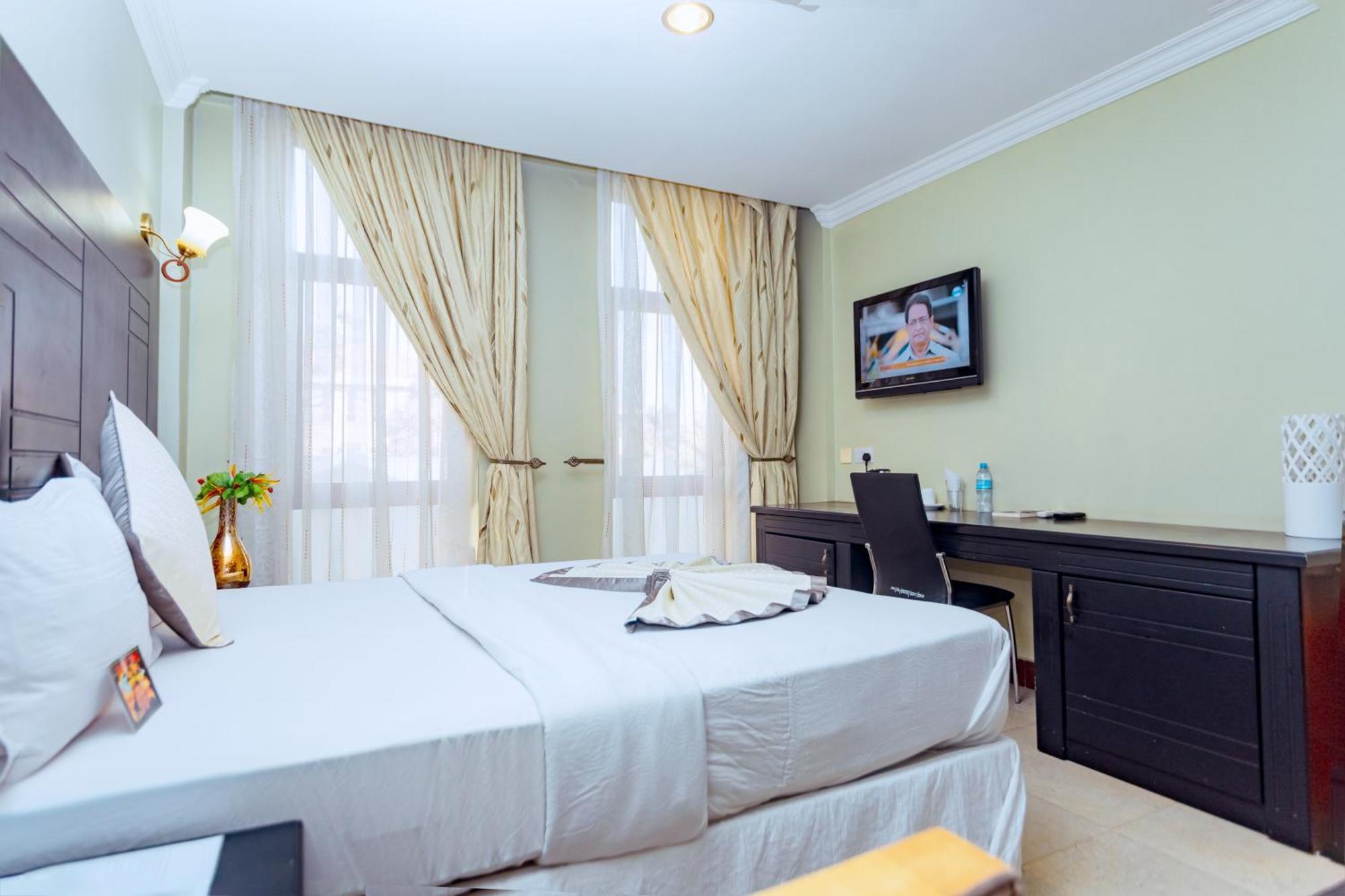 Panone Hotels - King'Ori Kilimanjaro Airport Moshi Eksteriør billede